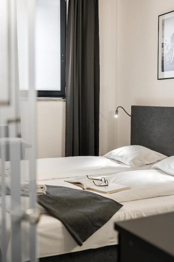 Level -1 Loft Apartments City Center Kopernika Poznań Extérieur photo